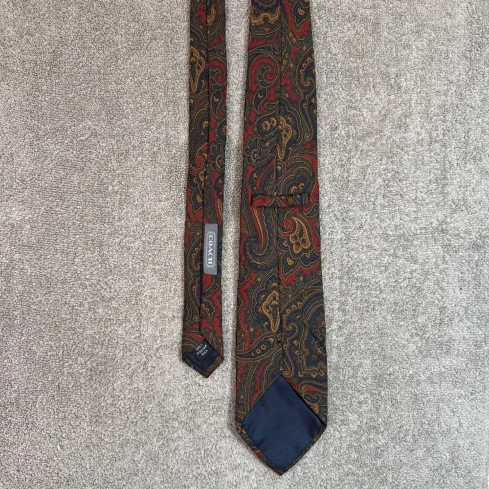 Coach Mens Silk Tie Red Navy Gold Paisley Made in Italy 100% Italian Silk